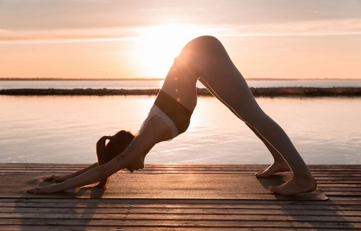 Winter Slimdown 15 Belly-Blasting Yoga Poses Surya Namaskar